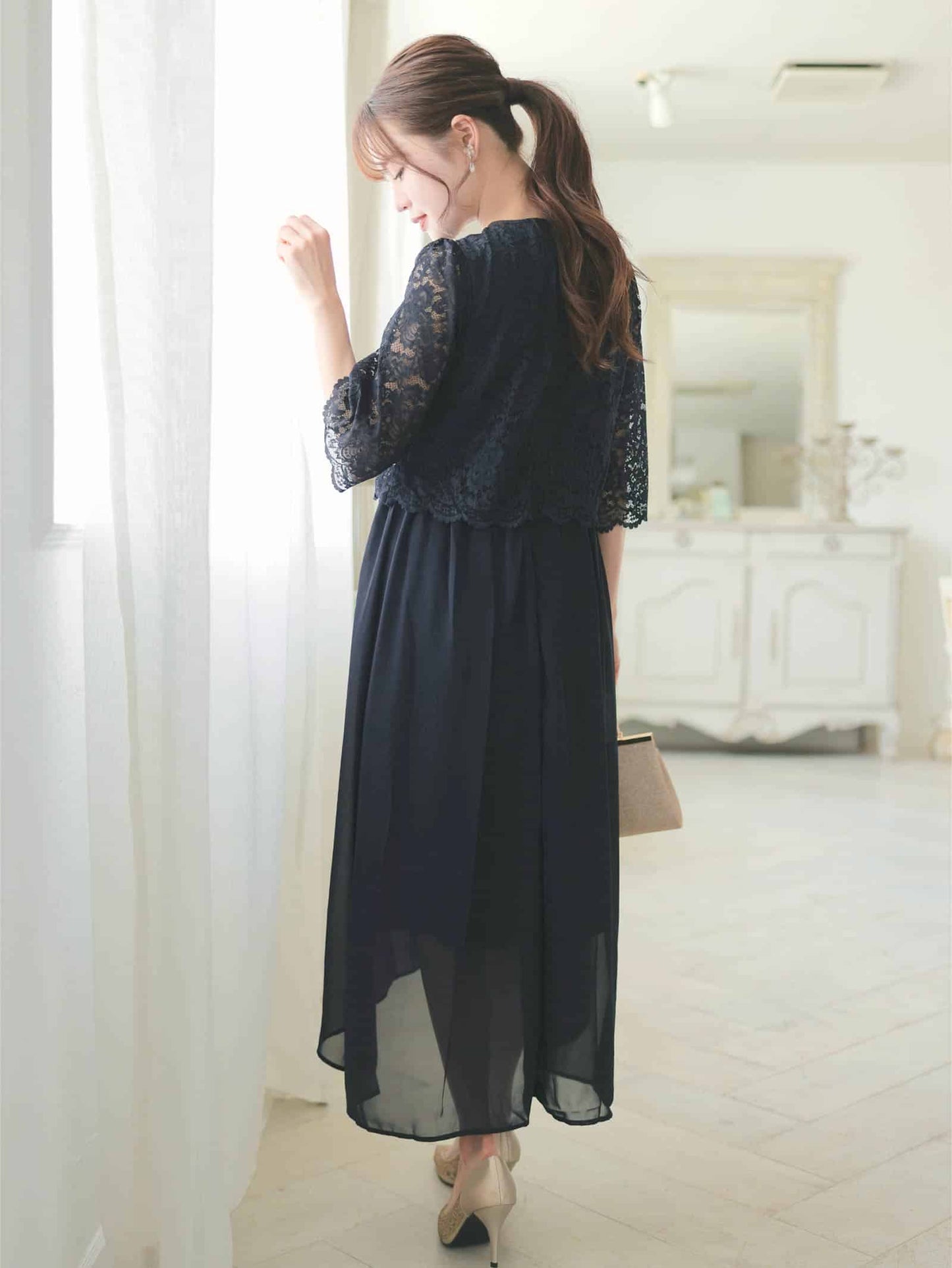 chiffon floral lace dress / ワンカラーシフォンフラワーレース五分袖ロングワンピース