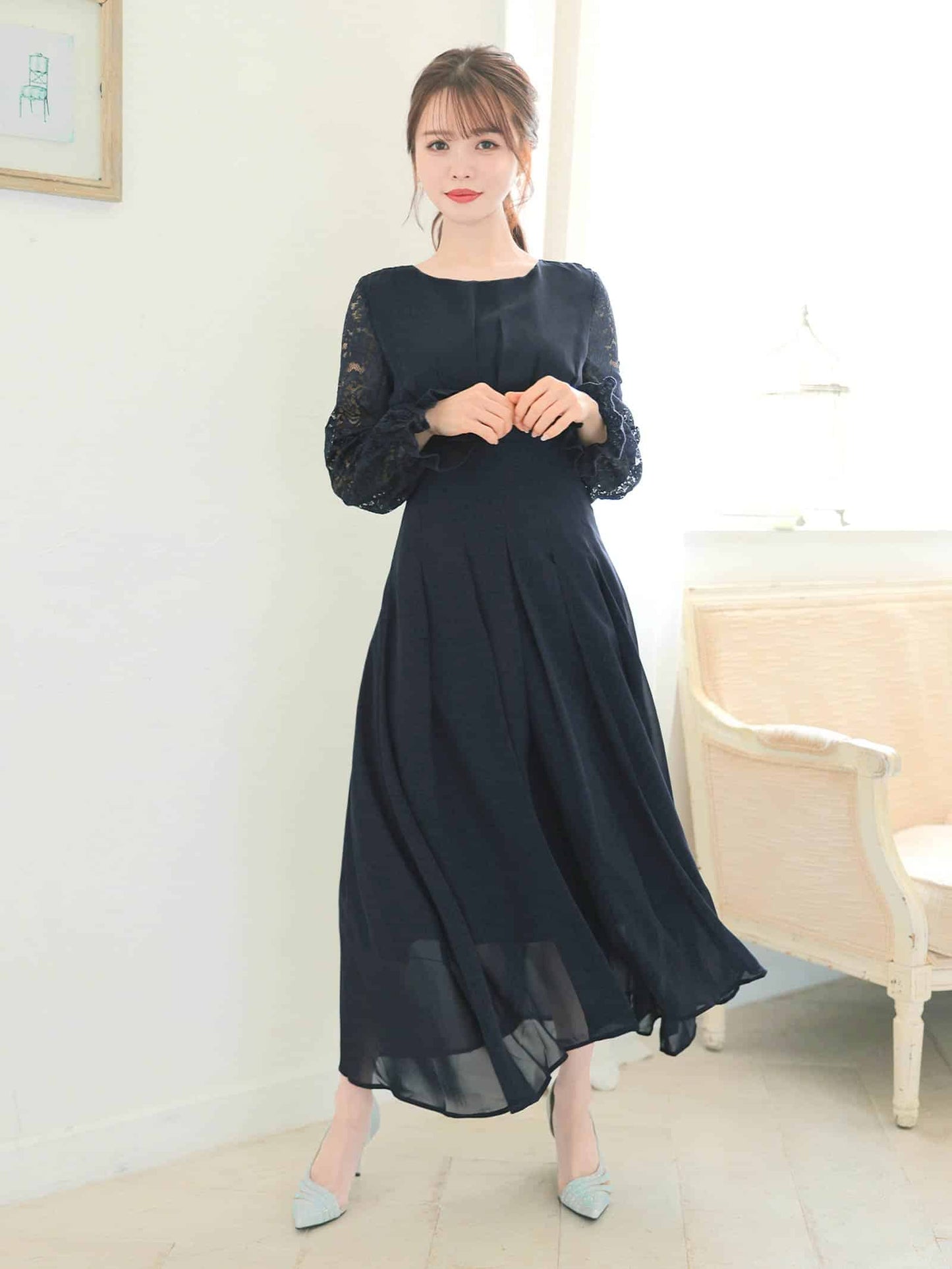 chiffon floral lace dress / ワンカラーシフォンギャザーフラワーレース長袖ロングワンピース