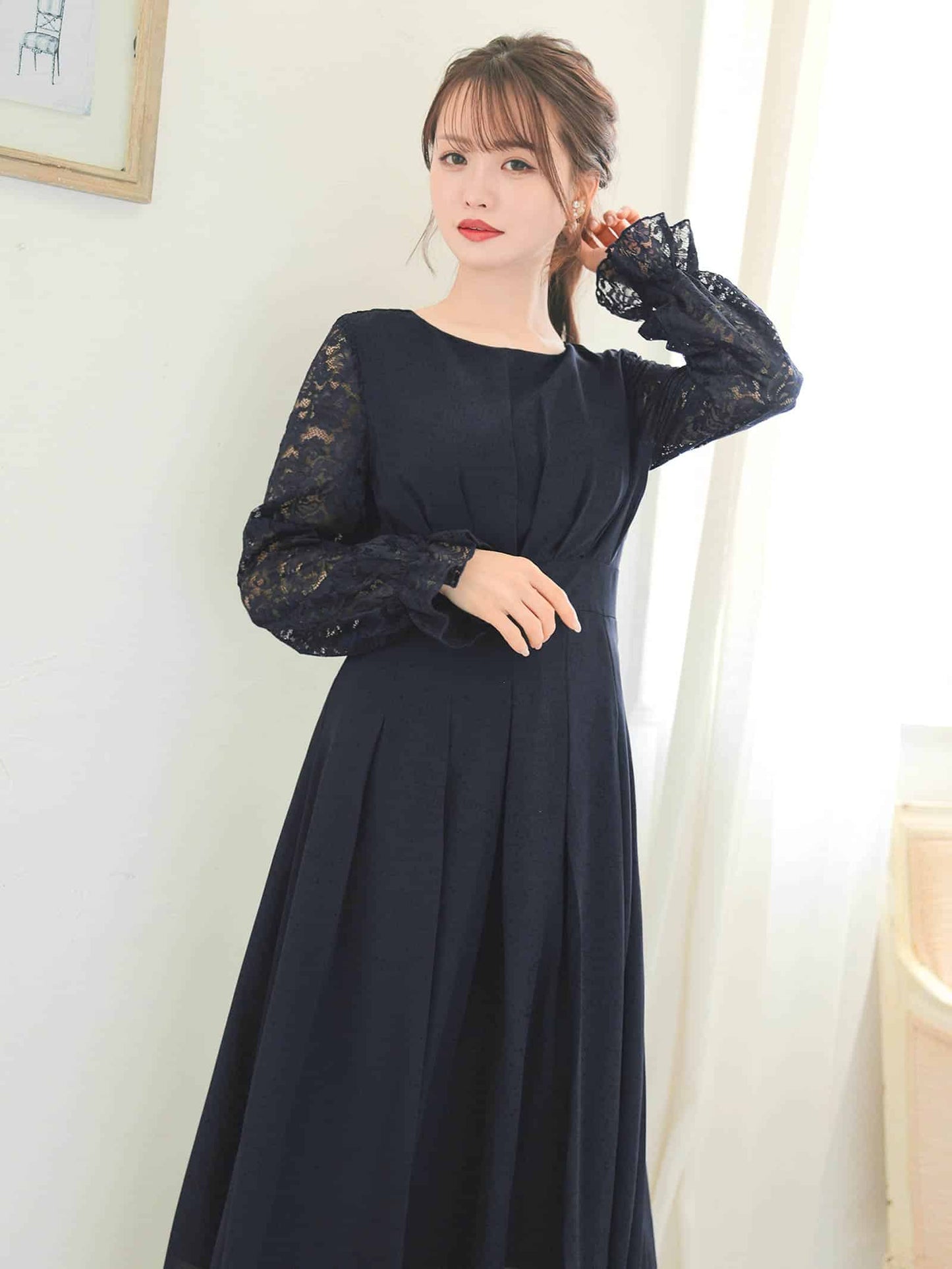 chiffon floral lace dress / ワンカラーシフォンギャザーフラワーレース長袖ロングワンピース