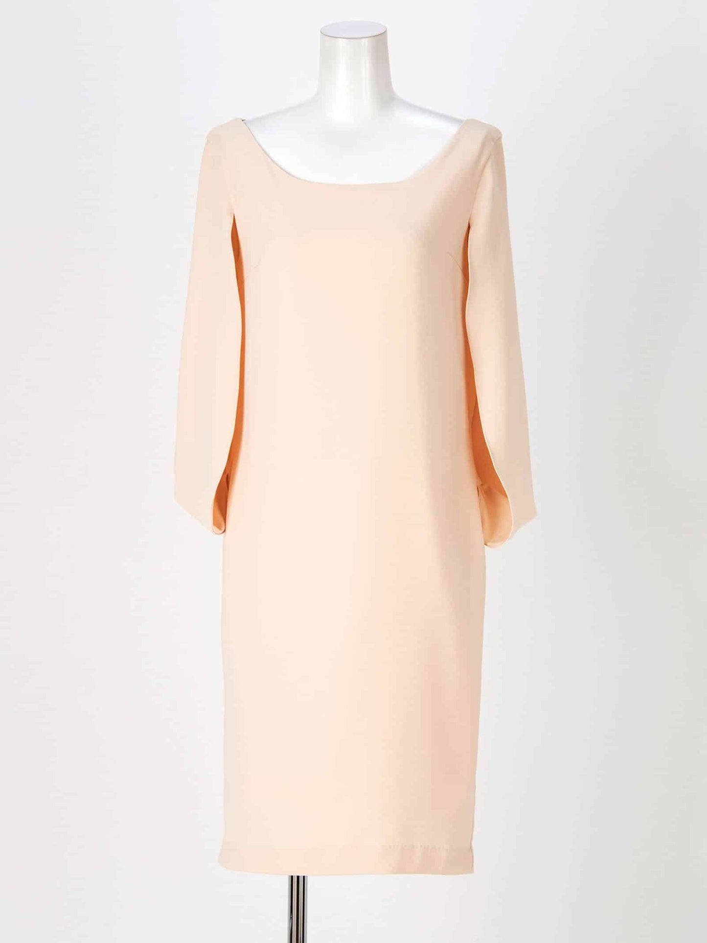 long cape sleeve dress  / ロング丈ケープスリーブワンピドレス