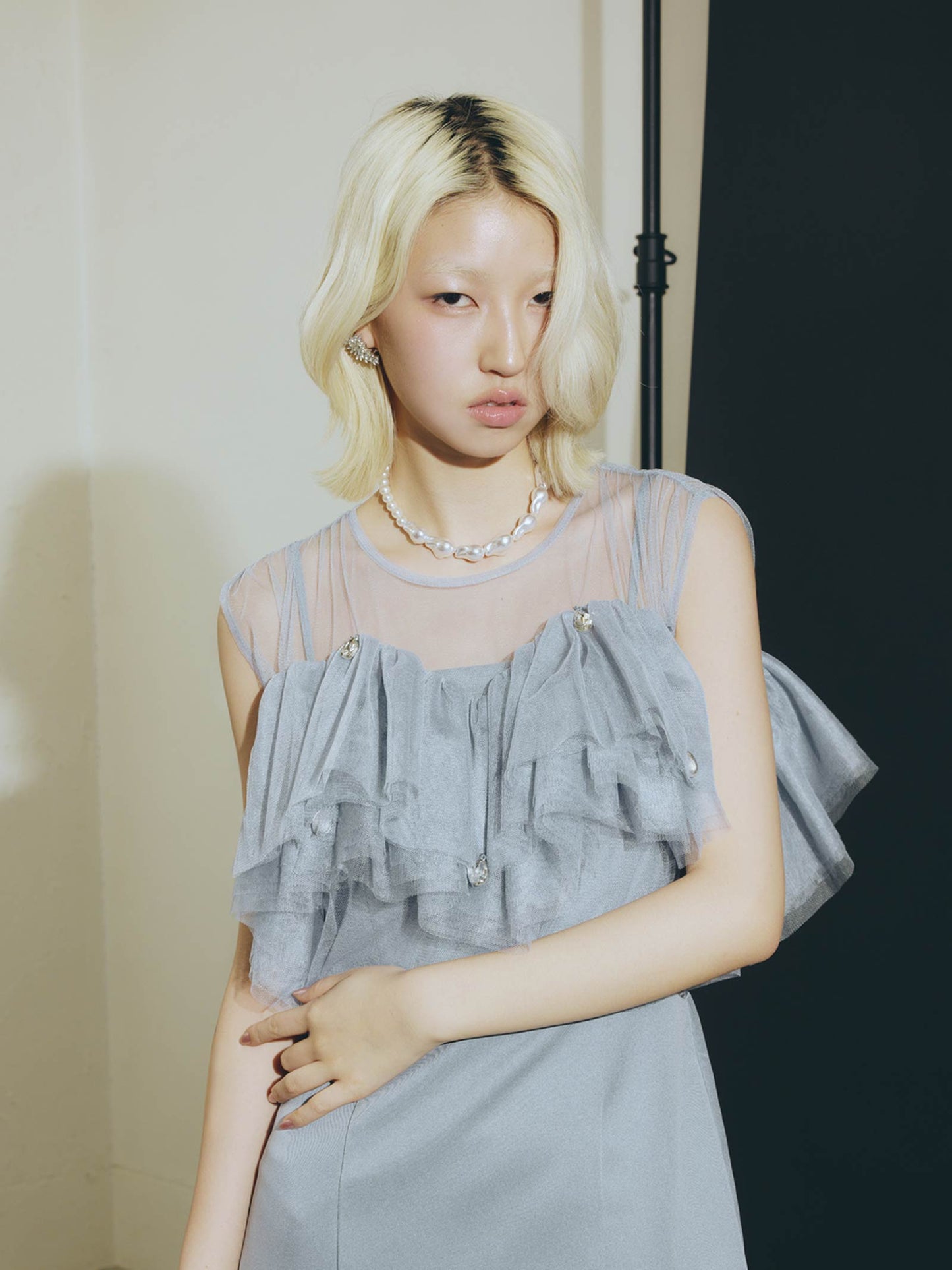 drop bijou frill top / ドロップビジューフリルトップ