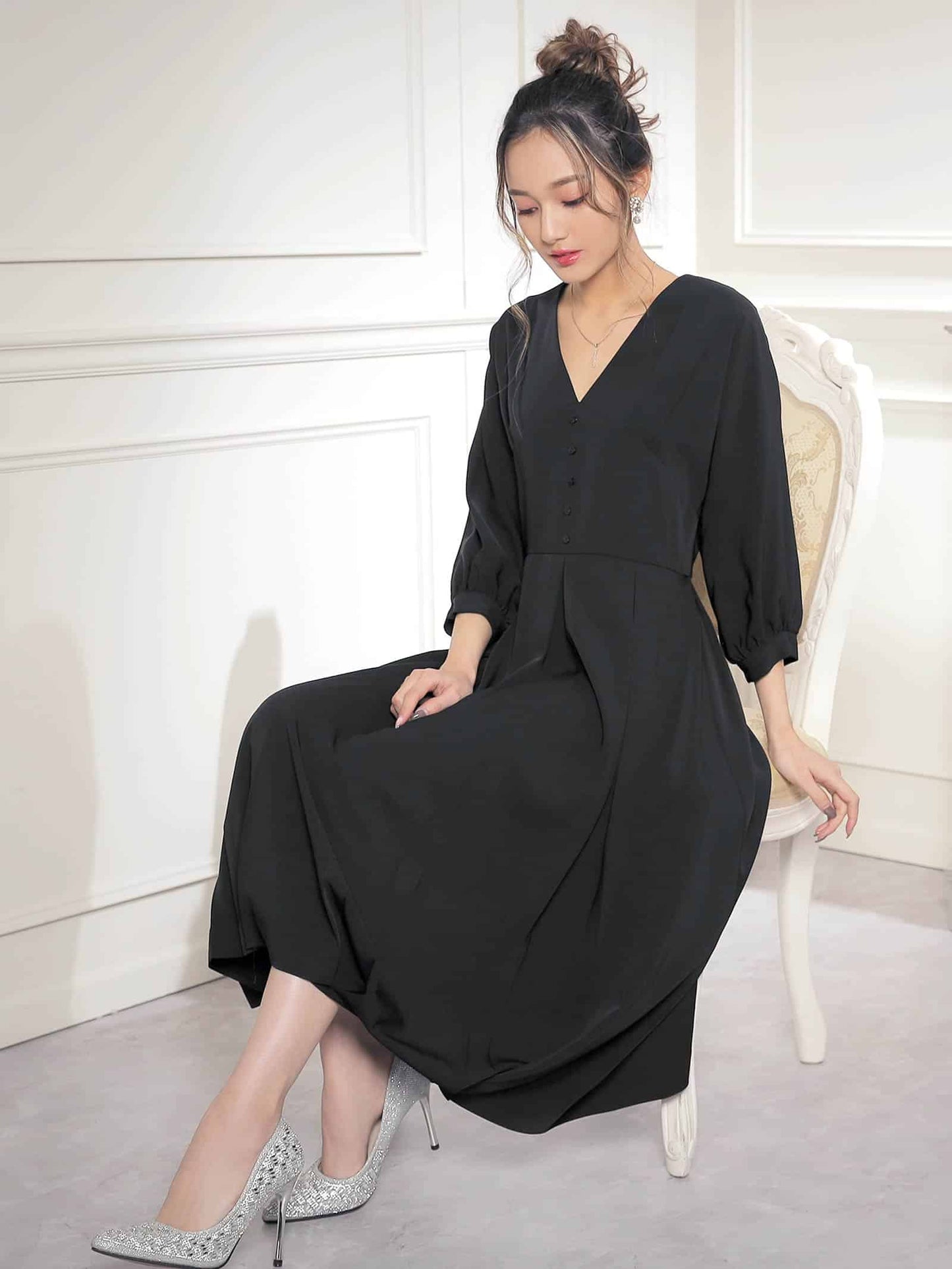 pleated sleeve midi dress / ボリュームスリーブプリーツミモレ丈ドレス